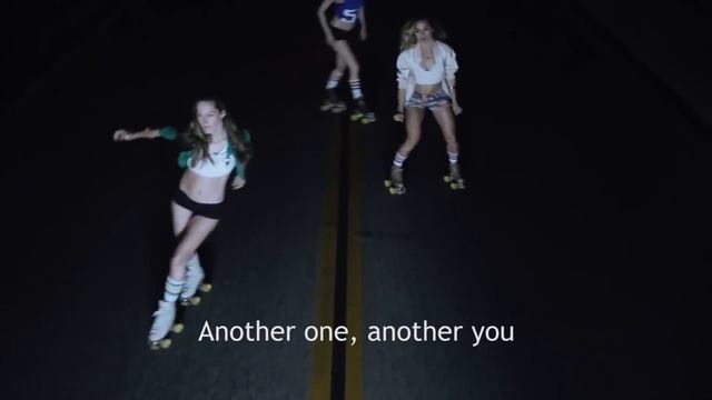 Chet Faker - Gold.mp4