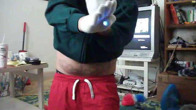 [WI][TFC] School Boy "Tut Challenge" fingershow [mystery-lights.com] смотреть онлайн