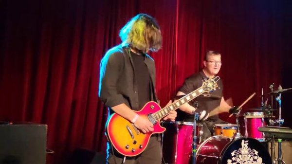 Дельтаплан (Варёнкин 16Тонн)