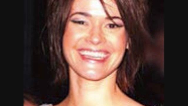 Leisha Hailey... смотреть онлайн