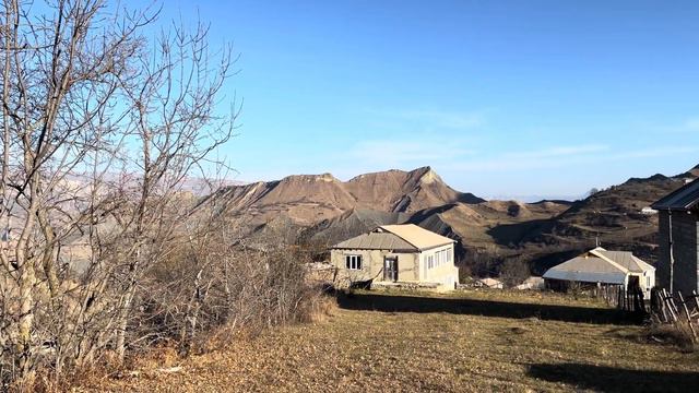 ОСЕНЕЕ УТРО В ГОРАХ смотреть онлайн