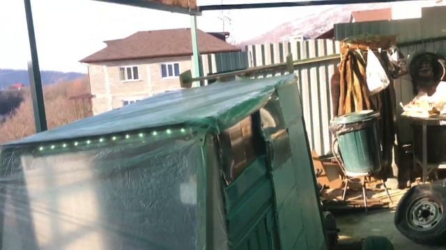 Машина из дерева смотреть онлайн