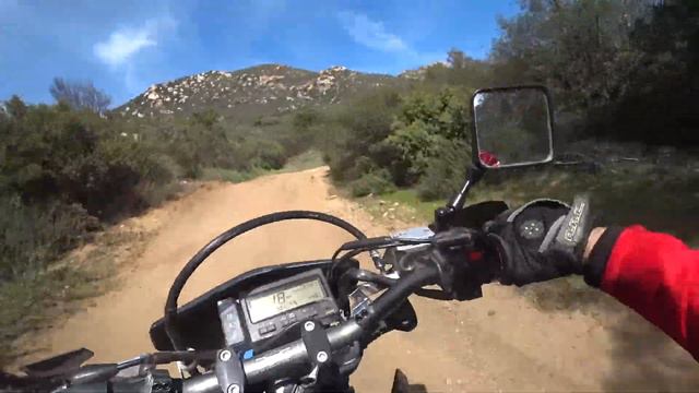 Breaking in the DRZ400S - A Loop Around Corral Canyon OHV Area - Cleveland National Forest смотреть онлайн