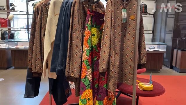 LA ROCA VILLAGE, BARCELONA SPAIN смотреть онлайн