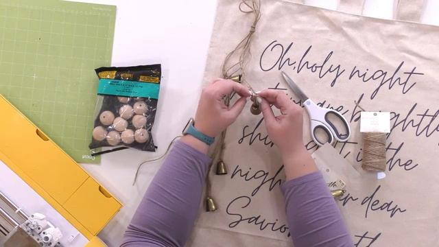 Beautiful DIY Christmas Banner With Cricut смотреть онлайн
