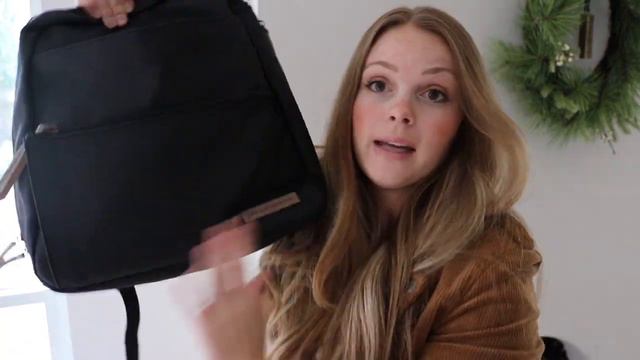 FIRST LOOK | Meta Backpack by Petunia Pickle Bottom