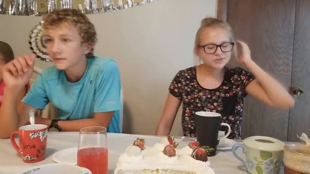 День рождения Многодетных папы и мамы. Свидание. Новый телефон. семья Савченко смотреть онлайн