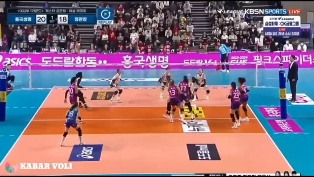 DUEL SENGIT PENUH GENGSI❗MB TIMNAS KOREA USUNG MISI MATIKAN GERAK MEGAWATI, RED SPARKS VS HYUNDAI смотреть онлайн
