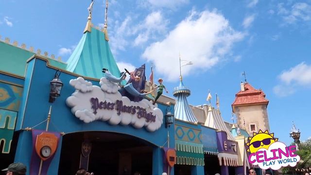It's A Small World [FULL RIDE] Magic Kingdom Walkthrough Elsa Olaf Mickey Minnie смотреть онлайн