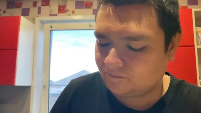 Ужин картошкой пюре картошечка с курицей, гренками и солёными грибами груздями, Руслан Гительман 77 смотреть онлайн