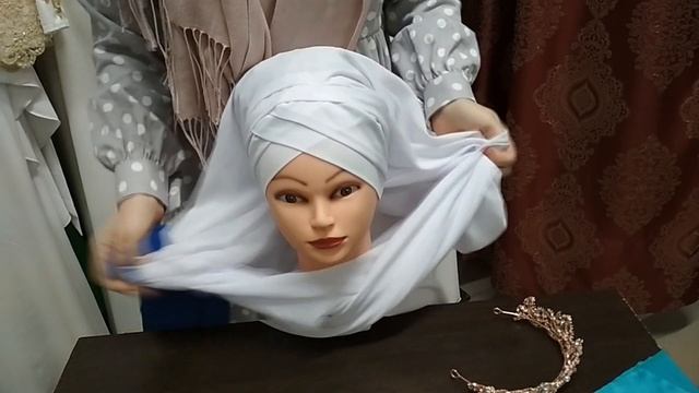 КАК ОДЕВАТЬ ГОТОВЫЙ МУСУЛЬМАНСКИЙ ПЛАТОК НА НИКАХ | СВАДЕБНЫЙ ПЛАТОК | ОБУЧЕНИЕ! смотреть онлайн
