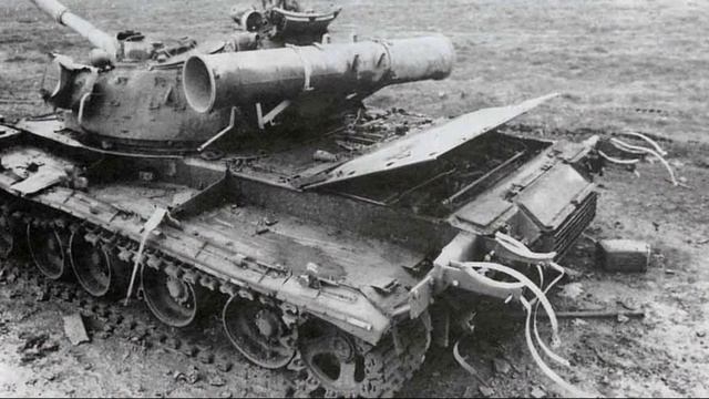 Российский танк Т-80: бесценное оружие или бесполезный реликт? смотреть онлайн