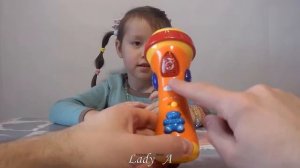 Интерактивная игрушка Микрофон светящийся песни обучение обзор Леди Насти Interactive Toy Lady A