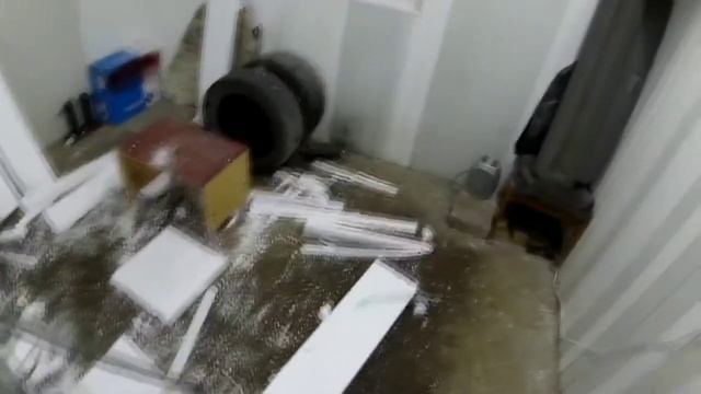 УТЕПЛЕНИЕ ПОТОЛКА В ГАРАЖЕ!КРАСКА ИЗ ПЕНОПЛАСТА смотреть онлайн