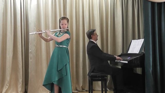 Афанасьева Дарья К.Оспенников "Сирень", Ю.Должиков "Полька" из цикла "Русская сюита" смотреть онлайн