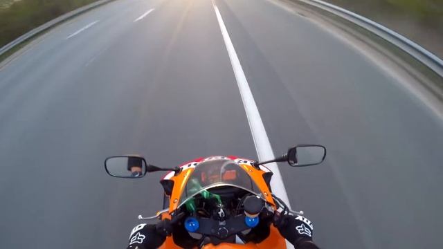 Cbr 600rr Repsol смотреть онлайн