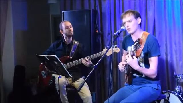 Жёлтые кроссовки. (Константин Семенихин) смотреть онлайн
