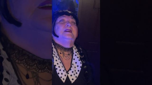 ТАНЕЦ УЭНСДЕЙ 2 СЕЗОН! #уэнсдей #семейкааддамс #wednesday #уэнсдэй #netflix #Shorts смотреть онлайн