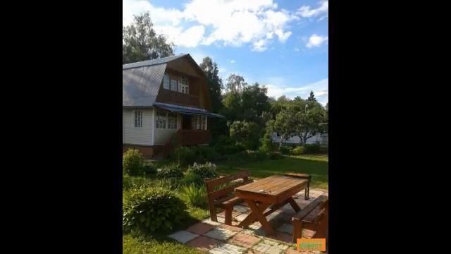 Продается 2х-этажная дача 60 кв.м. на участке ... смотреть онлайн
