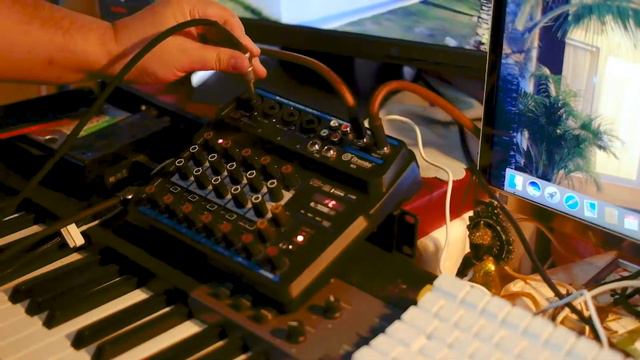 D Debra - Drembo M4 /M6 Mini Mixer Audio DJ Console for PC смотреть онлайн