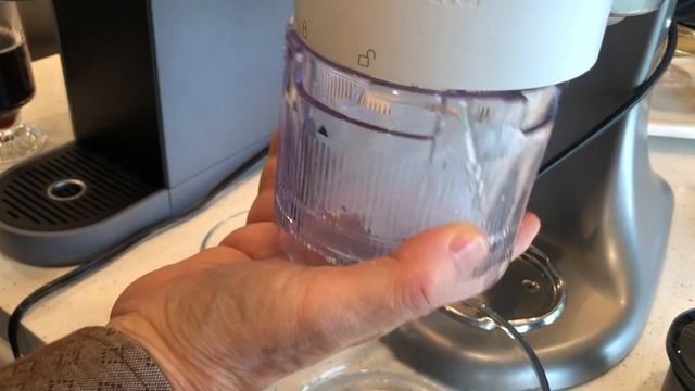 Kitchen Aid Shaved ice Attachment and K KEURIG ￼ Supreme coffee maker ?☕️￼ смотреть онлайн