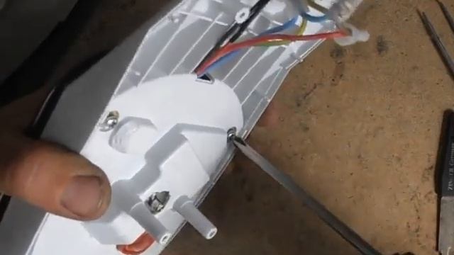 Разборка и ремонт утюга GRUNHELM смотреть онлайн