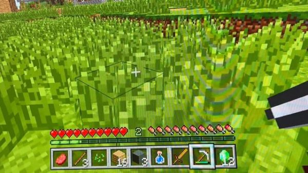 Играю в Майнкрафт.