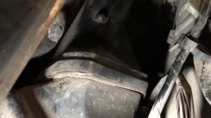 Вода в салоне,  дренаж забит, исправляем, чистим