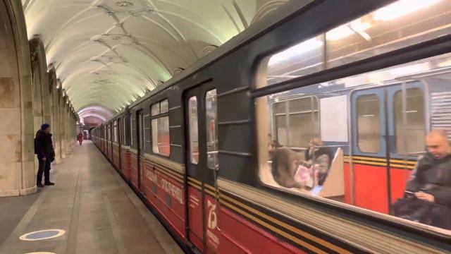 Народный Ополченец на станции Павелецкая смотреть онлайн