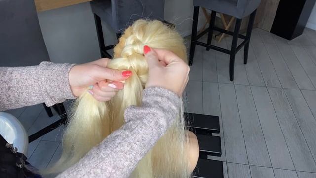 Французская коса. Бесплатный курс "Базовые плетения" в описании смотреть онлайн
