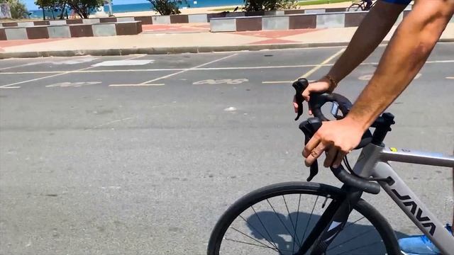 Java Veloce 3 Disc Shimano Sora: ChooseMyBicycle Expert Review смотреть онлайн