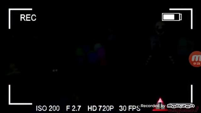 Той чика засоовает охранника в свой костюм смотреть онлайн