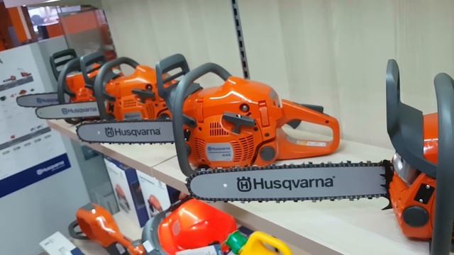 Pilarka 445 Husqvarna  Vs Pilarka 450 Husqvarna