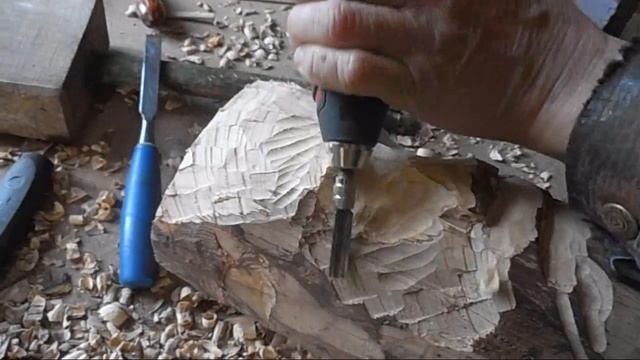 Электро стамеска.первая проба в резьбе по ореху