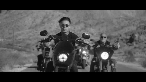 Премьера! Falling In Reverse - Chemical Prisoner 2016