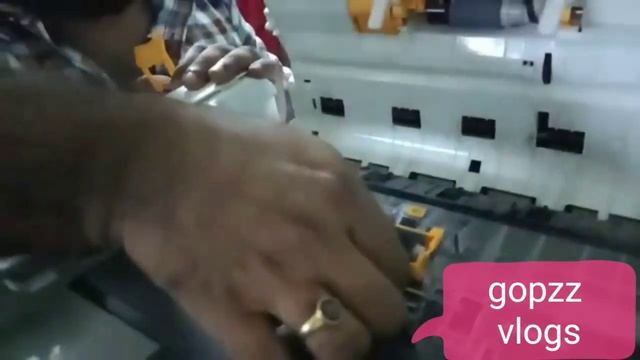 Replacement of Kyocera-6525 Document feeder Roller смотреть онлайн
