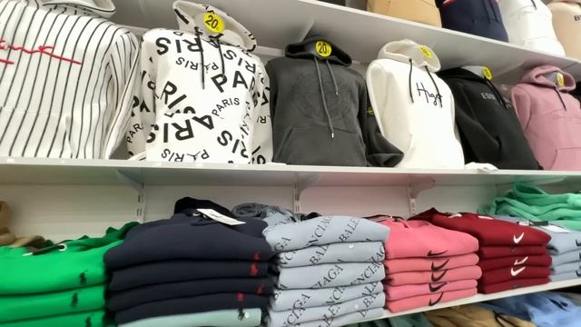 SIDE KUMKOY SHOPPING STREET WALKING TOUR . TURKIYE #side #kumkoy #turkey #antalya смотреть онлайн