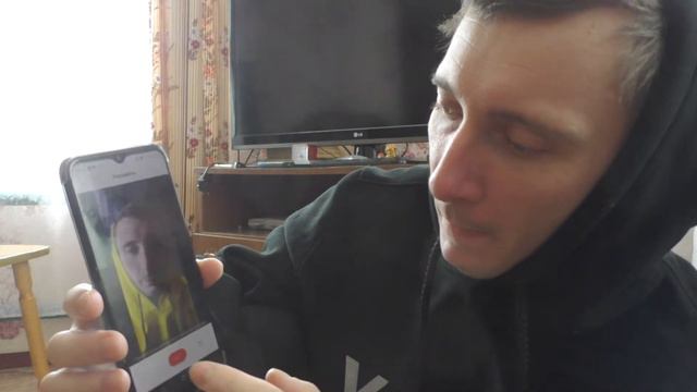 Как улучшить свою фотографию в приложении Remini смотреть онлайн