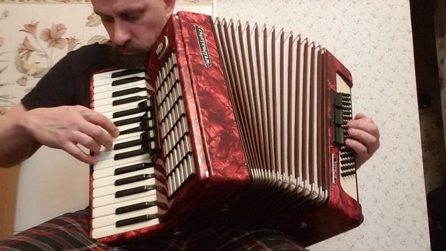 Аккордеон Weltmeister Stella. Размер 3/4. Красный перламутр. смотреть онлайн