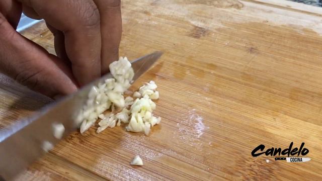 COMO PREPARAR UNOS DELICIOSOS FRIJOLES NEGROS смотреть онлайн