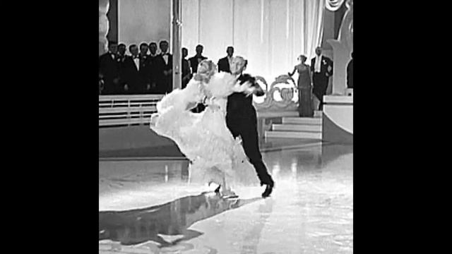Swing Dancing Cheek To Cheek  ... ( Fred Astaire ) ,, Щека  к  щеке 