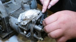 Как настроить клапана на скутере