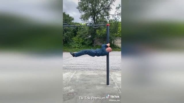 Тик ток приколы про батю 2022-07-14 смотреть онлайн