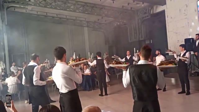 Как в Армении на свадьбе подают шашлык! смотреть онлайн