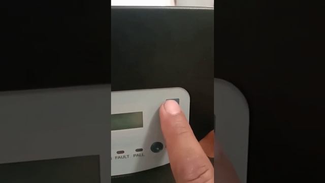 Paralel Output Inverter PLTS Terpusat PSW Kelas Premium 2 X 5 KW