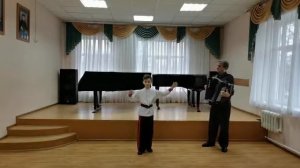 Русская народная песня "Вдоль по улице молодчик идет" исполняет Корнилов Александр Васильевич