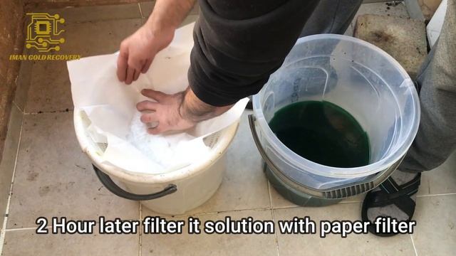 Gold Recovery from İphone .How much Gold in iphones ? смотреть онлайн