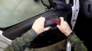Как снять дверную карту передних дверей Citroen Berlingo 2012-2015год