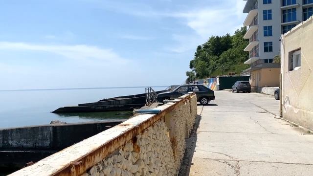 Никому не нужная Алупка, заброшенная набережная, уничтоженные пляжи. Алупка не курортный город Крым