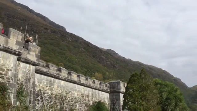 Ireland attractions. Kylemore Abbey. Victorian Walled Garden смотреть онлайн